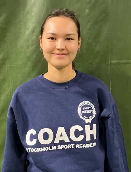 Alexandra, Tennistränare